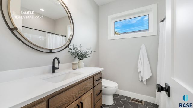 2707 Homestead St Street, Harrisburg, SD 57032