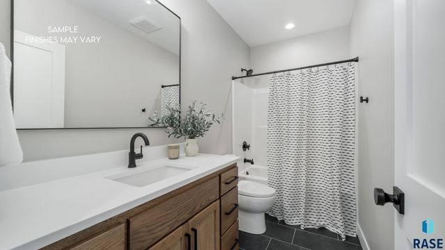2707 Homestead St Street, Harrisburg, SD 57032