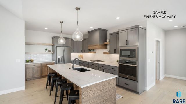 2707 Homestead St Street, Harrisburg, SD 57032