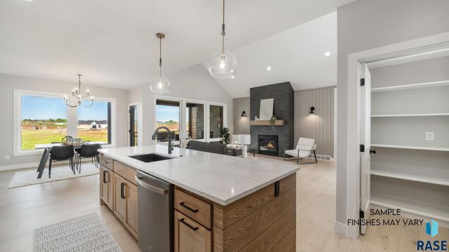 2707 Homestead St Street, Harrisburg, SD 57032