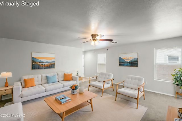475 W Calle La Bolita, Sahuarita, AZ 85629