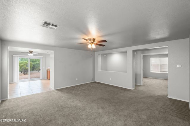 475 W Calle La Bolita, Sahuarita, AZ 85629