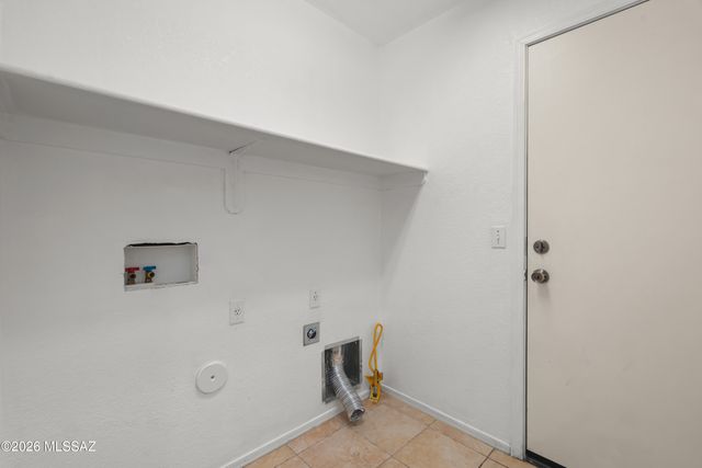 475 W Calle La Bolita, Sahuarita, AZ 85629