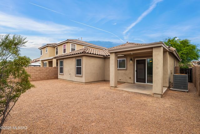 475 W Calle La Bolita, Sahuarita, AZ 85629