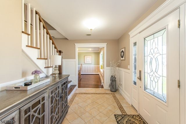 19 Caryn Place, Fairfield Twp., NJ 07004