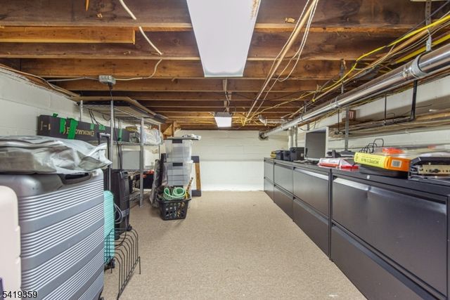 19 Caryn Place, Fairfield Twp., NJ 07004