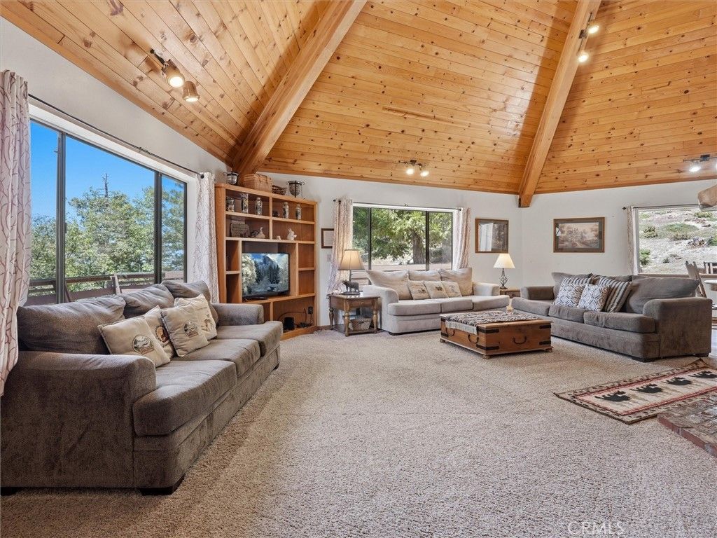 Image 7 of property listing at 7273 Yosemite Park, Yosemite, CA 95389
