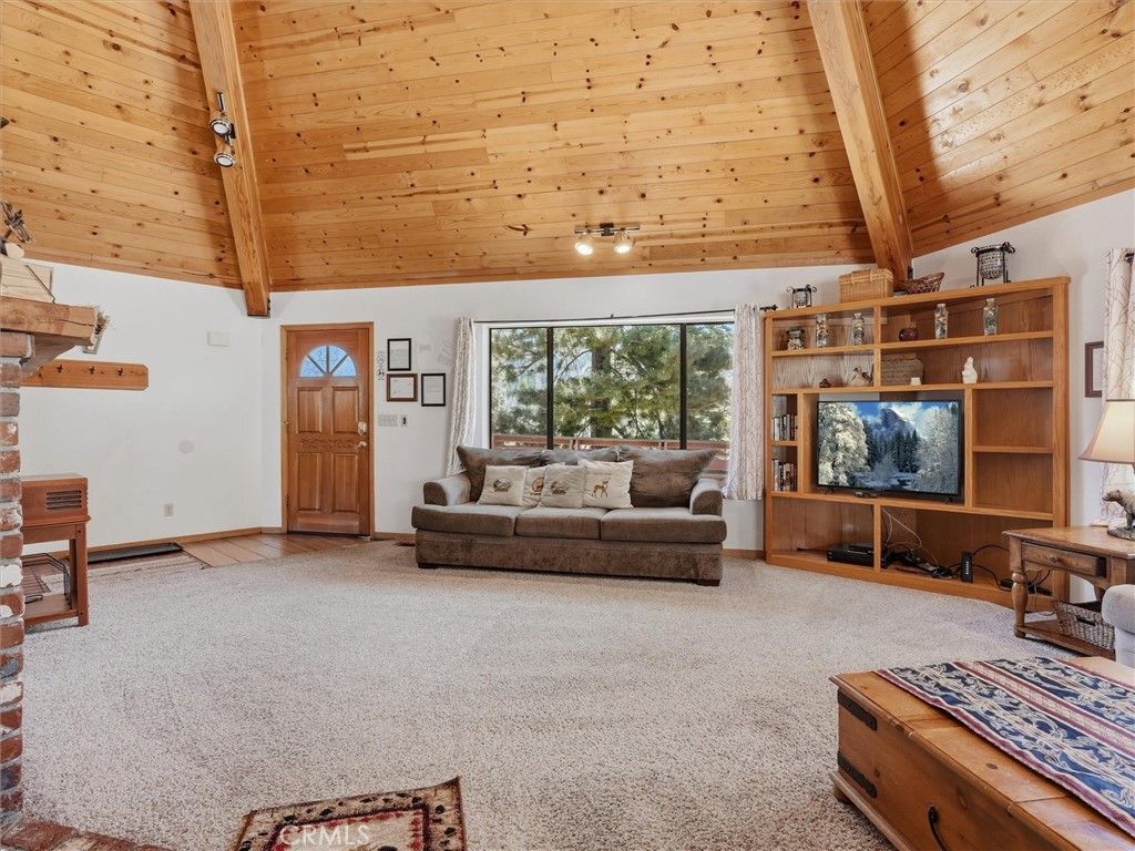 Image 8 of property listing at 7273 Yosemite Park, Yosemite, CA 95389