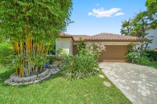 718 NW 177th Avenue, Pembroke Pines, FL 33029