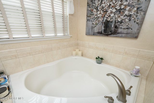 133 Briarwood Drive, Little Egg Harbor, NJ 08087