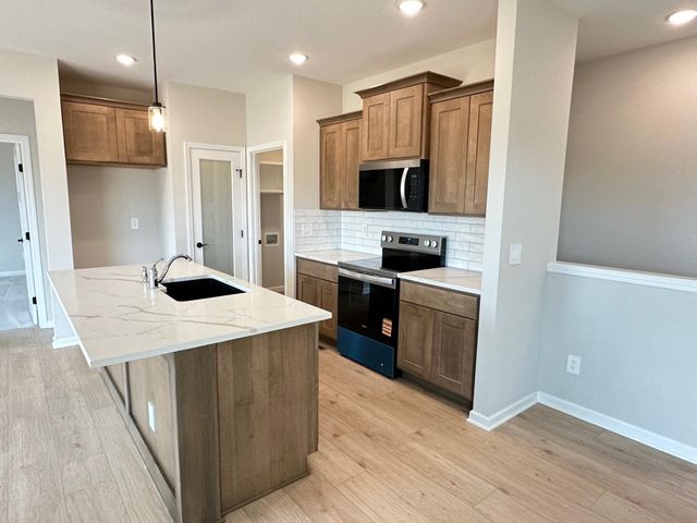 2809 N Rutland Ln, Augusta, KS 67010