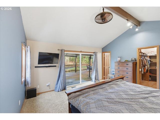 42801 ISLAND INN Dr, Lebanon, OR 97355