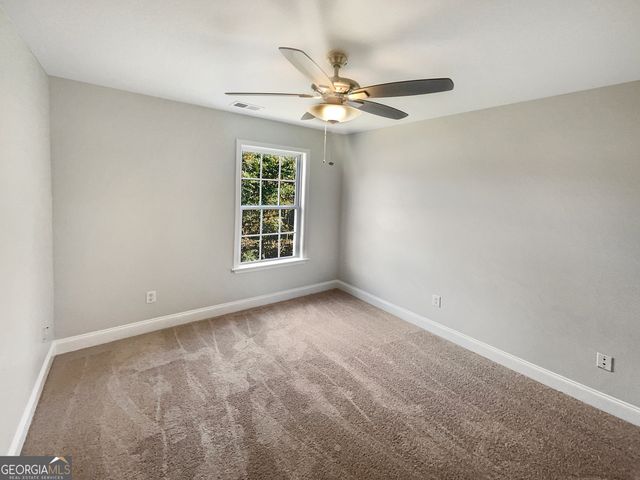 15 Cobblestone Drive NW, Cartersville, GA 30120