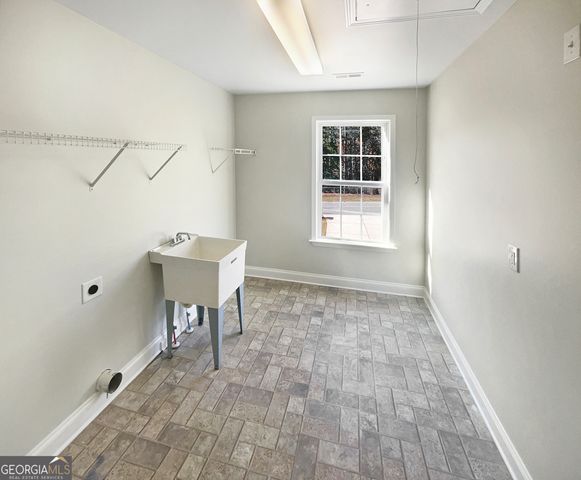 15 Cobblestone Drive NW, Cartersville, GA 30120