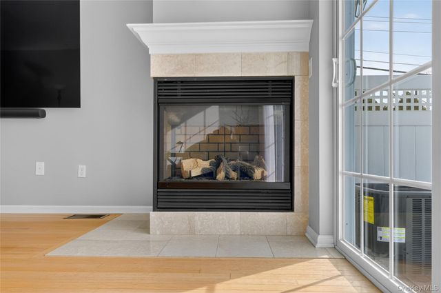 310 Bridgeview Drive, Poughkeepsie, NY 12601