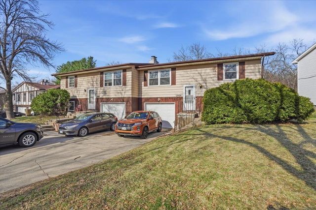 2938-2940 Traceway Drive, Madison, WI 53713