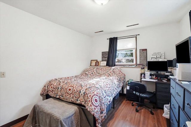 2938-2940 Traceway Drive, Madison, WI 53713