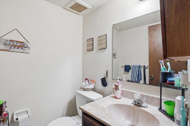 2938-2940 Traceway Drive, Madison, WI 53713