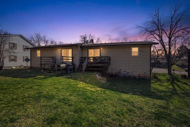 2938-2940 Traceway Drive, Madison, WI 53713