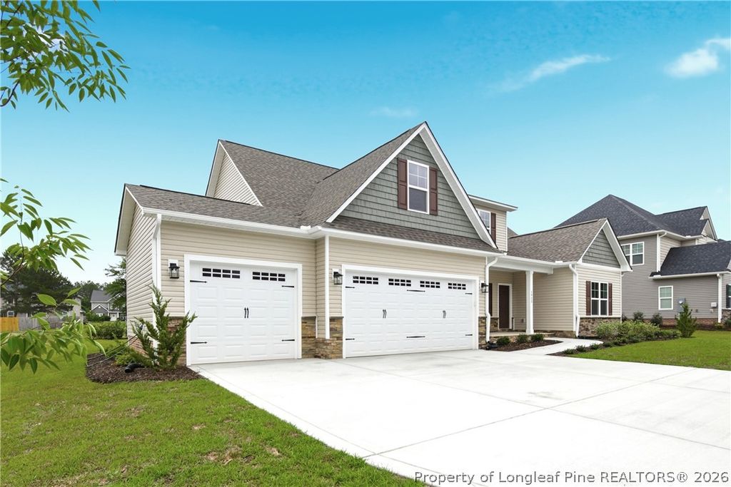 1923 Thomas Wood (Lot 103) Drive, Fayetteville, NC 28306 — photo 3