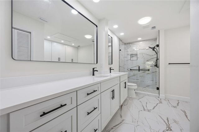 5526 CHANTECLAIRE 31, Sarasota, FL 34235