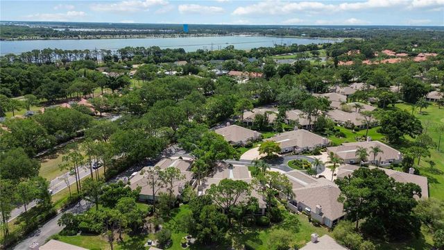 5526 CHANTECLAIRE 31, Sarasota, FL 34235