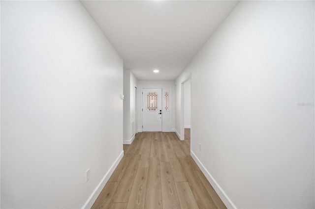 5526 CHANTECLAIRE 31, Sarasota, FL 34235