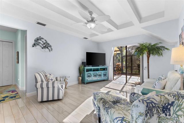 537 FORE DRIVE, Bradenton, FL 34208