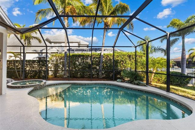 537 FORE DRIVE, Bradenton, FL 34208