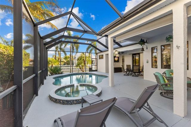 537 FORE DRIVE, Bradenton, FL 34208