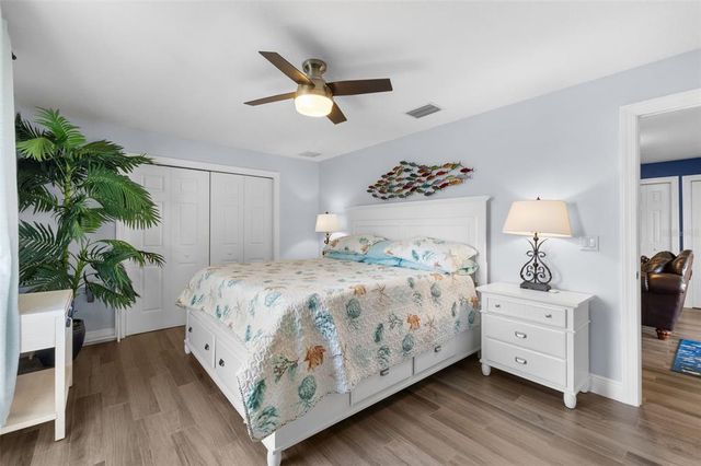 537 FORE DRIVE, Bradenton, FL 34208