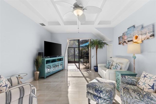 537 FORE DRIVE, Bradenton, FL 34208