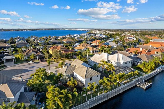 537 FORE DRIVE, Bradenton, FL 34208