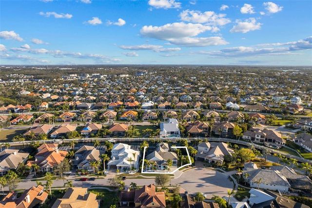 537 FORE DRIVE, Bradenton, FL 34208