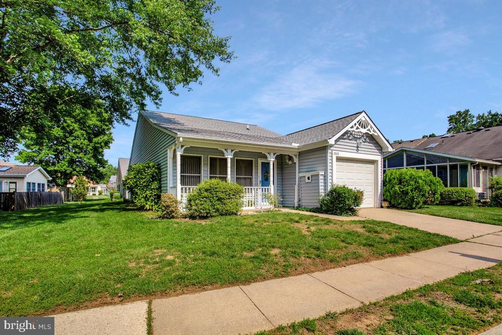 2828 BERTH CT, Annapolis, MD 21401