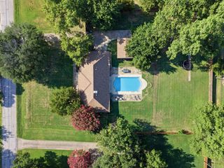 835 Cross Timbers Drive, Double Oak, TX 75077