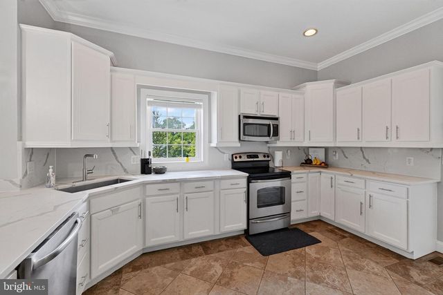 4522 NECKER AVE, Nottingham, MD 21236