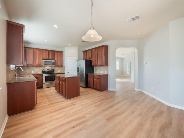 226 Vallecito DR, Georgetown, TX 78626