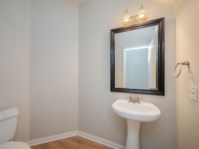 226 Vallecito DR, Georgetown, TX 78626
