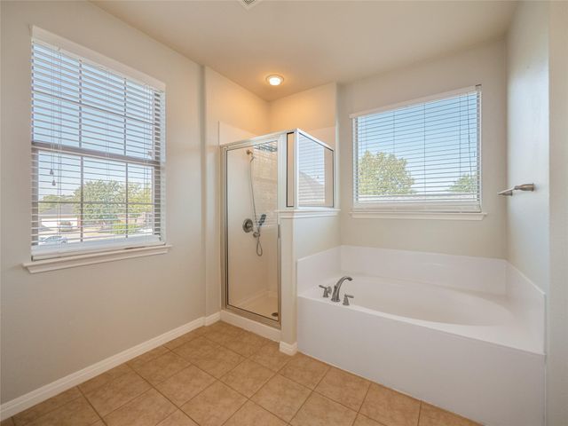 226 Vallecito DR, Georgetown, TX 78626