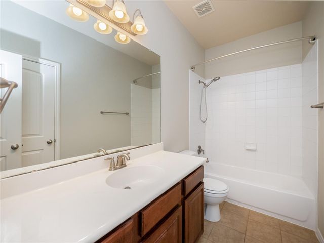 226 Vallecito DR, Georgetown, TX 78626