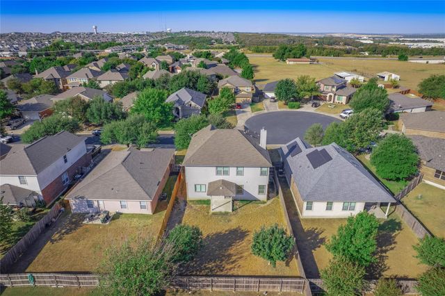 226 Vallecito DR, Georgetown, TX 78626