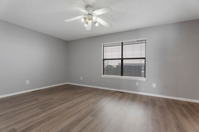 241 Anchor Road, Grove, OK 74344