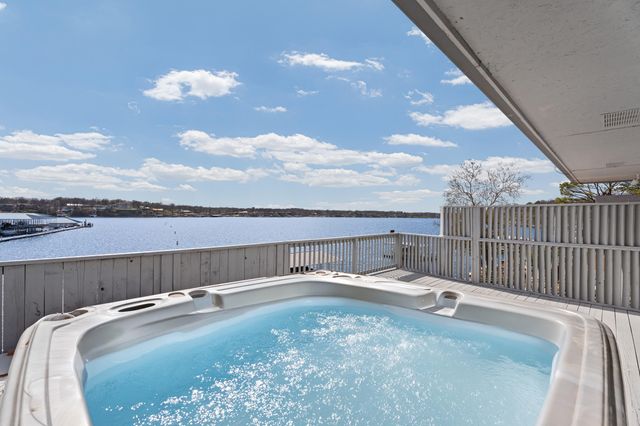 241 Anchor Road, Grove, OK 74344