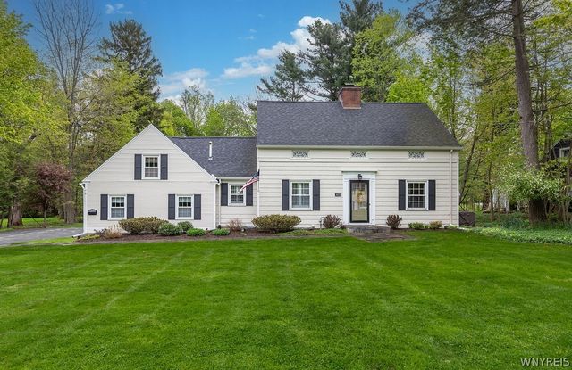 4379 Freeman Road, Orchard Park, NY 14127