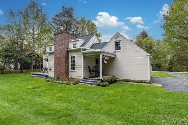 4379 Freeman Road, Orchard Park, NY 14127