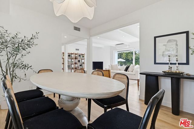 12836 Waddell Street, Valley Village, CA 91607