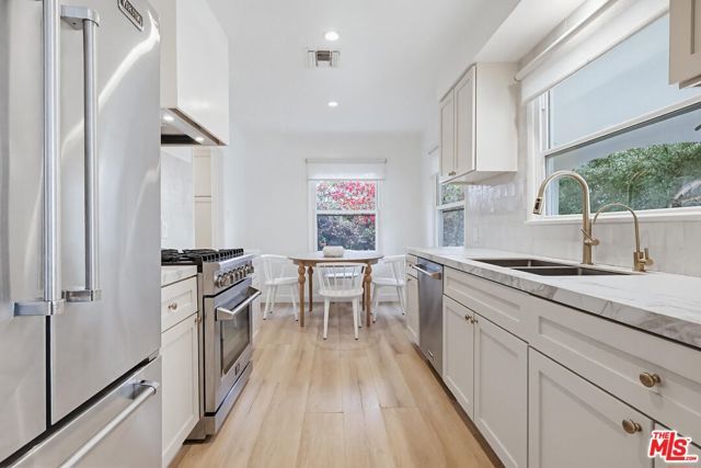 12836 Waddell Street, Valley Village, CA 91607