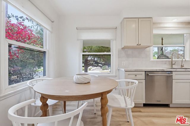 12836 Waddell Street, Valley Village, CA 91607