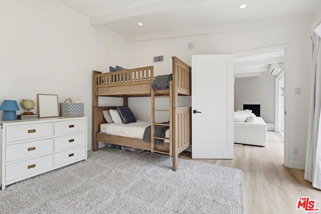12836 Waddell Street, Valley Village, CA 91607